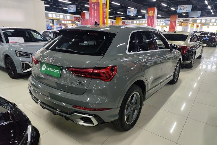 Used Audi Q3 2024 35 TFSI Ambition Dynamic Edition
