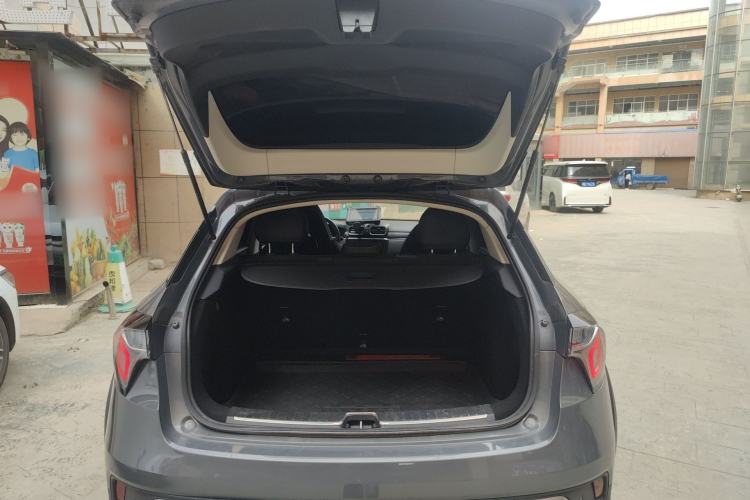 Used Lynk & Co 02 2020 1.5T DCT Two-Wheel Drive Pro Edition Trunk