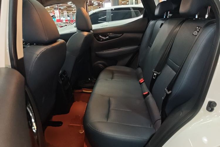 Used Nissan Qashqai 2025 Honor 2.0L CVT XV+ Leading Edition
