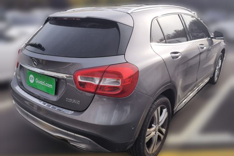 Used Mercedes-Benz GLA 2015 GLA 200 Sport Edition Rear Right 45 Deg