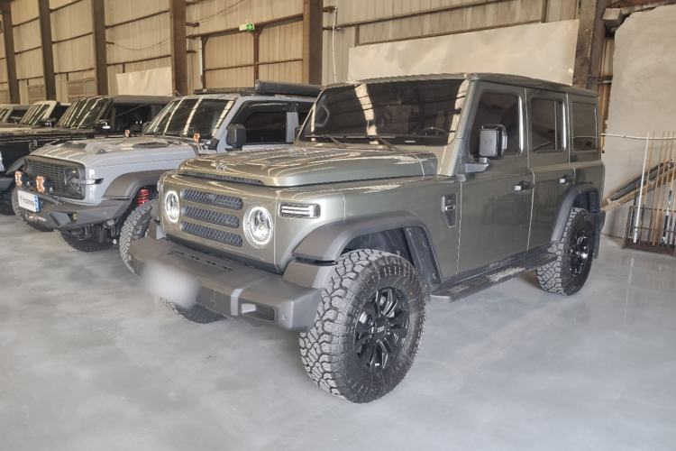 Used 212 T01 2024 2.0T Mechanic