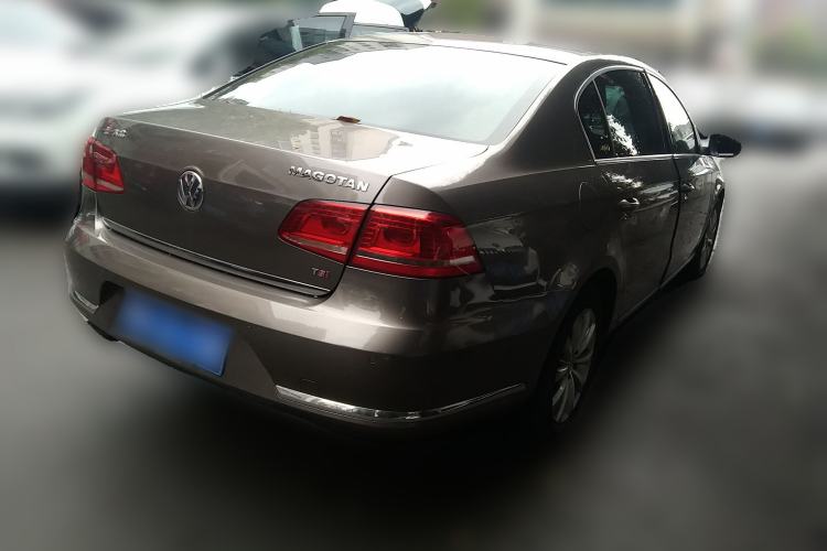 Used Volkswagen Magotan 2012 Revised 1.8TSI Luxury Version Rear Right 45 Deg