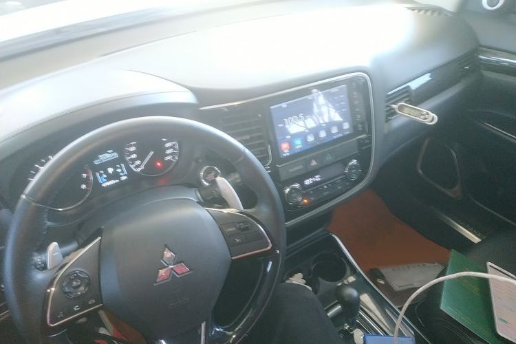 Used Mitsubishi Outlander 2018 2.4L 4x4 Elite Edition 5 Seats
