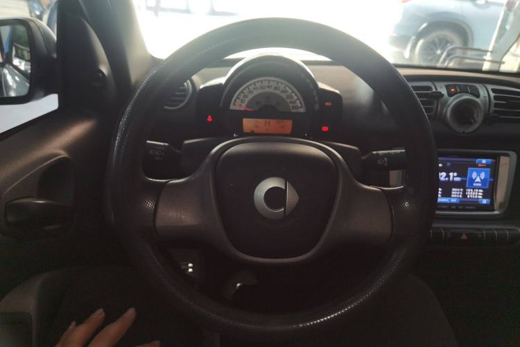 Used smart fortwo 2014 1.0 MHD Midnight Purple Limited Edition
