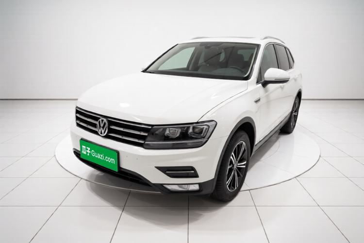 Used Volkswagen Tiguan L 2019 Updated Version 330TSI Automatic Two-Wheel Drive Panoramic Comfort Edition China VI Standard