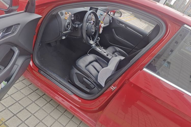 Used Audi A3 2019 Limousine 35 TFSI Ambition China V