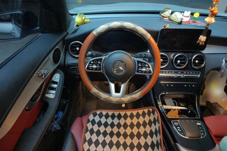 Used Mercedes-Benz GLC Coupe 2023 GLC 260 4MATIC Coupe SUV Steering Wheel