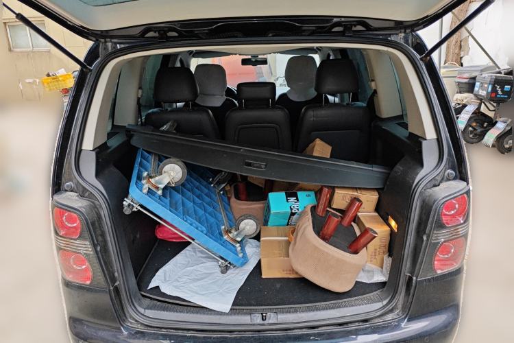 Used Volkswagen Touran 2013 1.4T DSG Smart Edition 5-seater Trunk