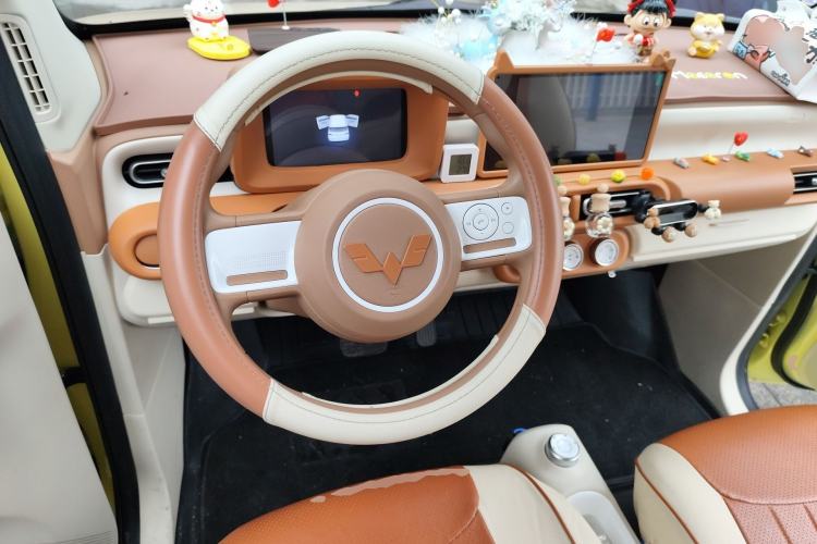 Used Wuling Hongguang MINIEV 2024 3rd Generation 215km Advanced Version