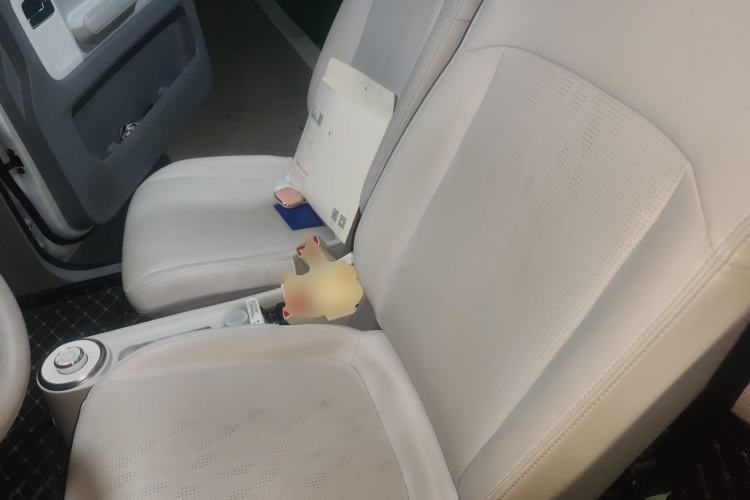 Used Wuling Air ev 2023 - Four Seats - Advanced Edition Left Rear Seat