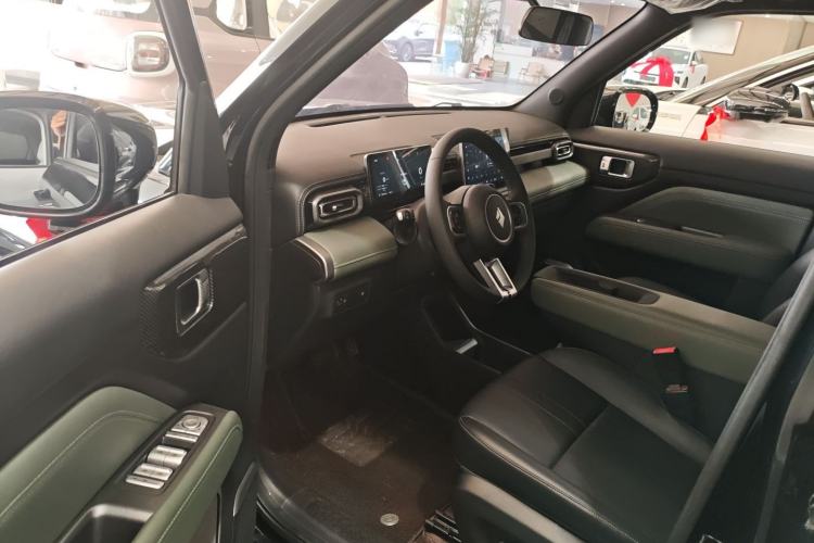 Used Baojun Spark EUV 2025 Flagship Edition 5 Seats Driver Seat