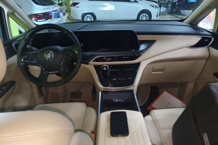 Used Buick GL8 2023 ES Lu Zun Luxury Edition and Yue Version Center Console