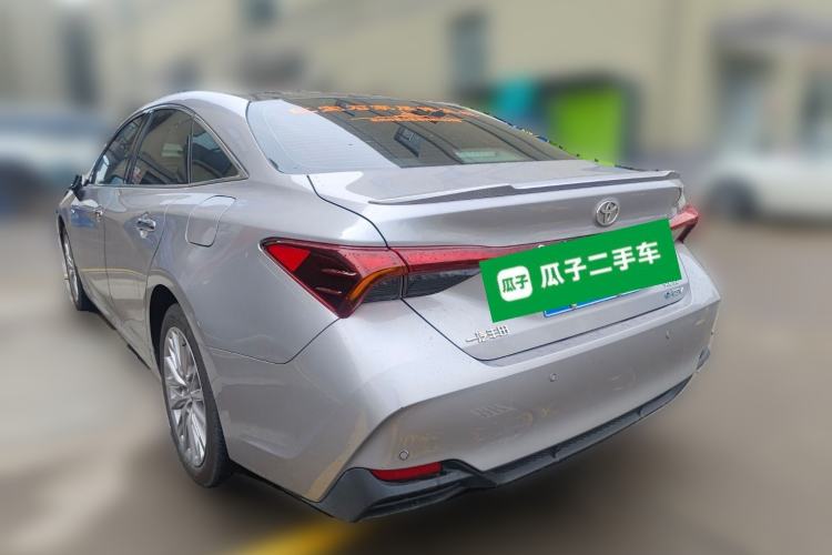 Used Toyota Avalon 2024 Dual-Engine 2.5L XLE Premium Edition