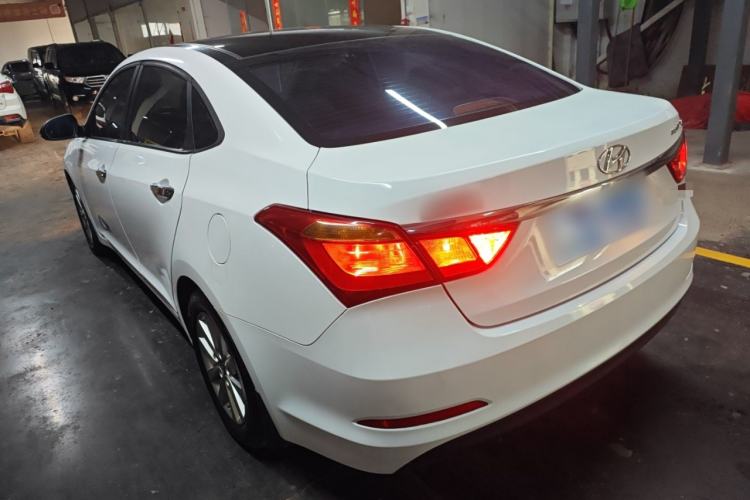 Used Hyundai Mistra 2014 1.8L Automatic Smart GLS
