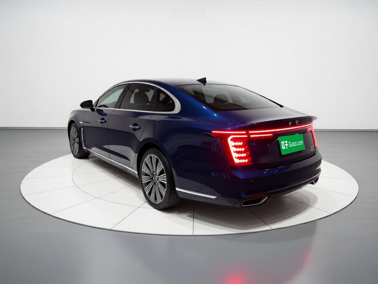 Hongqi H9 2025 Model Facelifted 2.0T Two-Wheel Drive Flag-Style Luxury Business Edition, 5 Seats - Chinese Trim Xiang — снимка 4