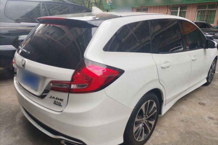 Used Honda Jade 2017 210TURBO CVT Fashion Edition 5-seater