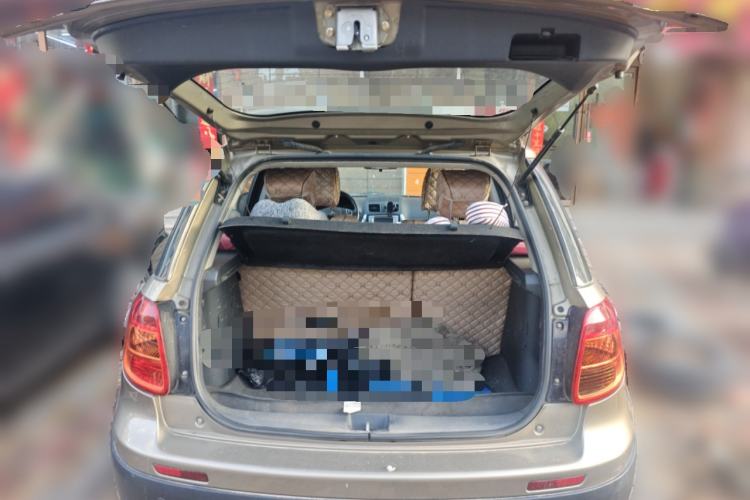 Used Suzuki SX4 2012 1.6L Manual Ruiqi Model Trunk