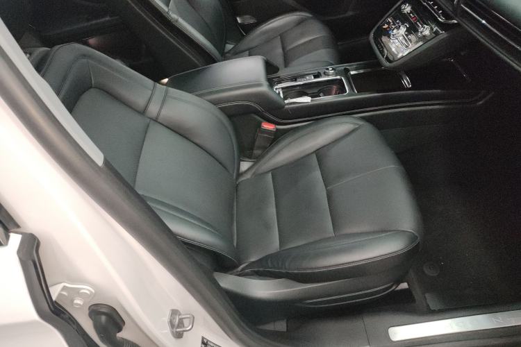 Used Lincoln Corsair 2022 2.0T Two-Wheel Drive Deluxe Edition