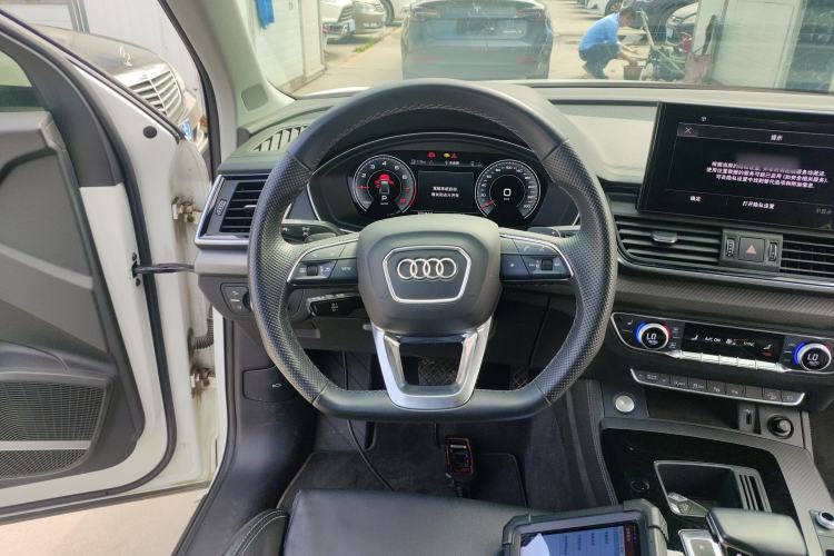 Used Audi Q5L 2022 45T Luxury Dynamic Model