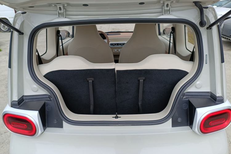 Used Wuling Hongguang MINIEV 2024 3rd Generation 215km Youth Edition Trunk