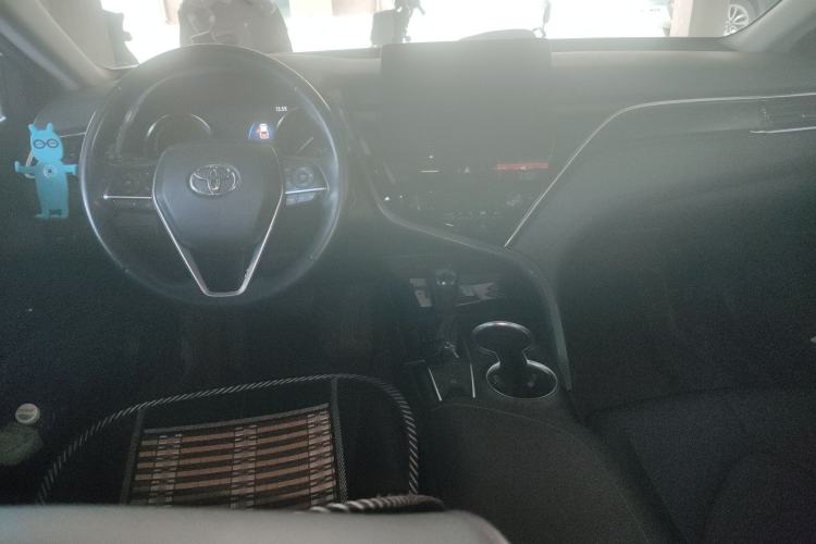 Used Toyota Camry 2021 2.0G Luxury Edition