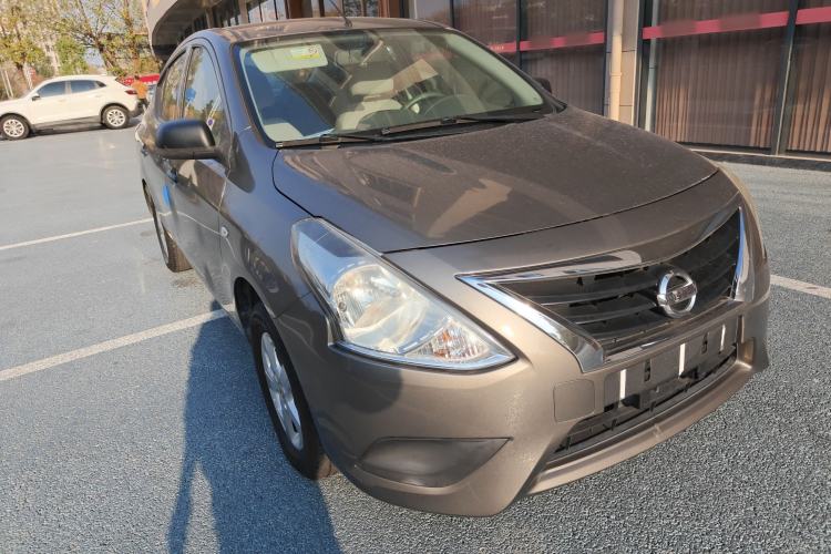 Used Nissan Sunny 2015 1.5XE CVT Comfort Edition Exterior 2