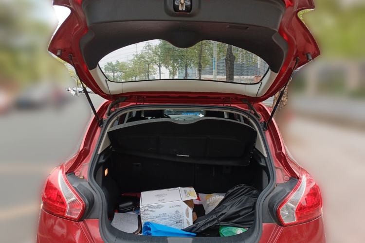 Used Nissan Tiida 2014 1.6L CVT Smart Model