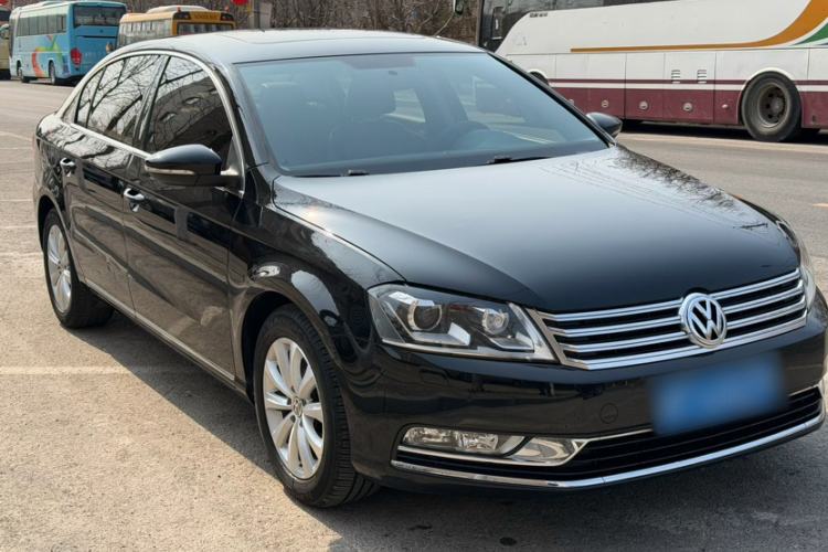 Used Volkswagen Magotan 2015 2.0 TSI Luxury Model Exterior 1