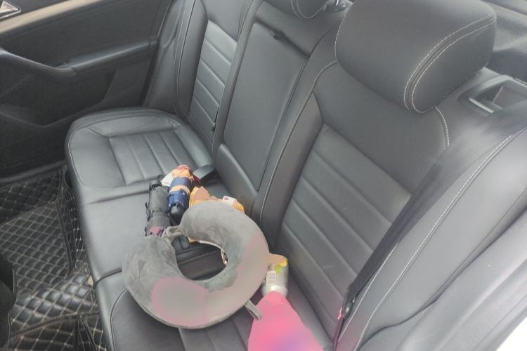 Used Volkswagen Gran Lavida 2017 230TSI DSG Comfort Edition Interior 4