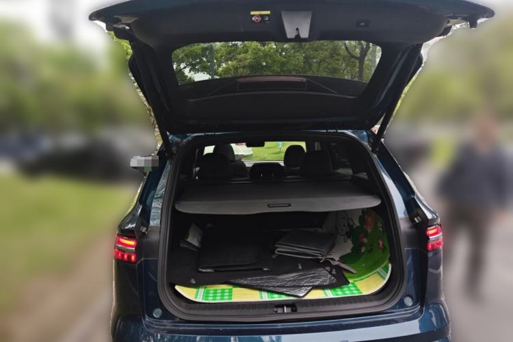 Used Geely Auto Monjaro L 2021 2.0TD High-Power Automatic All-Wheel-Drive Flagship Version Trunk