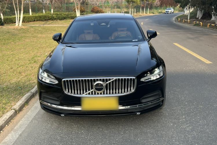 Used Volvo S90 2023 B5 Zhiyuan Luxury Edition