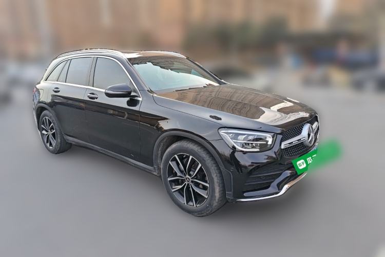 Used Mercedes-Benz GLC 2022 GLC 260 L 4MATIC Luxury Model Front Right 45 Deg