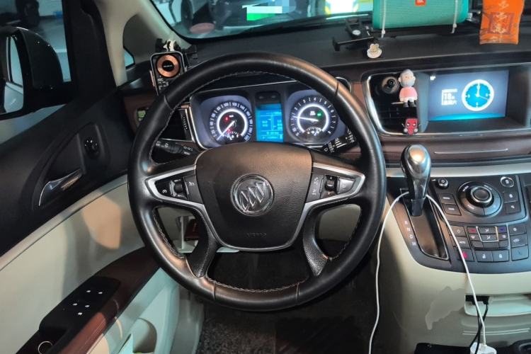 Used Buick GL8 2018 28T Luxury Model China VI Standard