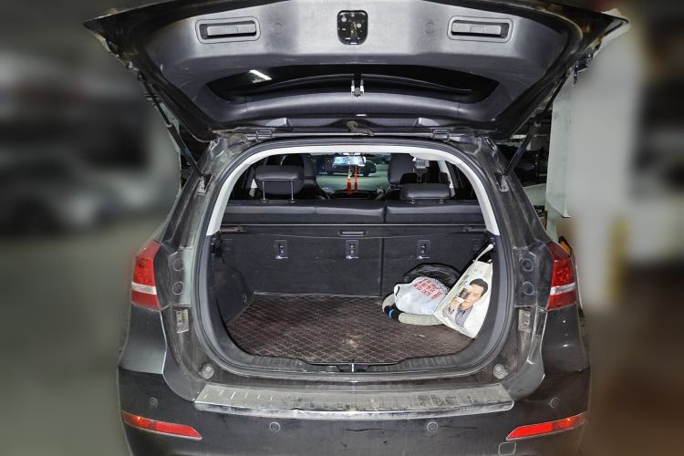 Used Haval H2 2017 Red-Label 1.5T Manual Two-Wheel Drive Luxury Model