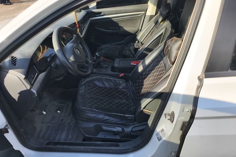 Used Volkswagen Bora 2019 Revised Version 1.5L Manual Fashion Edition China VI Standard Left Front Seat