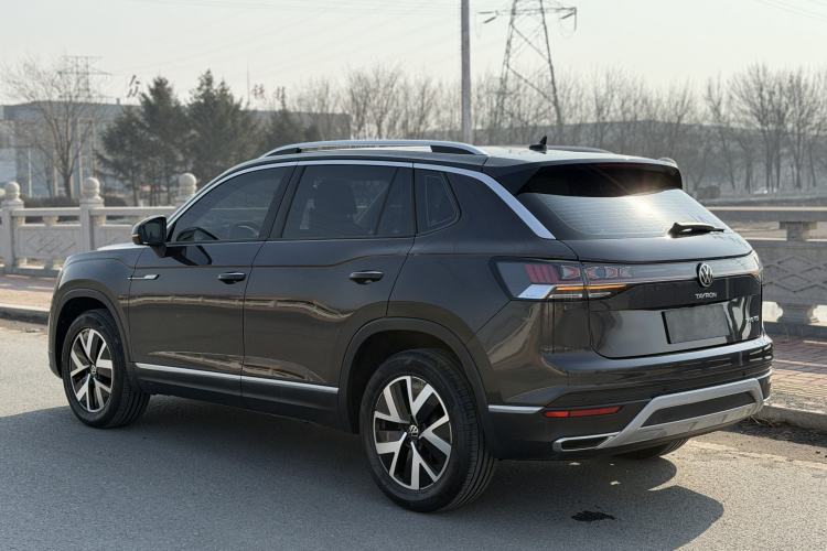 Used Volkswagen Tayron 2024 300TSI Two-Wheel-Drive Luxury Plus Advanced Version