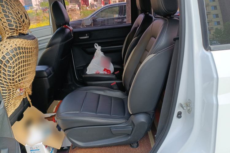 Used Wuling Hongguang PLUS 2019 1.5T Manual Luxury 7-Seater Left Rear Seat