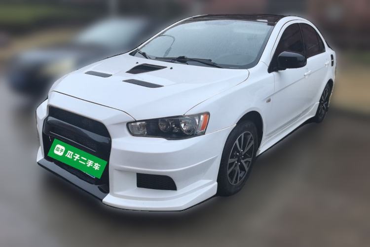 Used Mitsubishi Lancer EX 2016 1.8L CVT Black-and-White Retro Edition