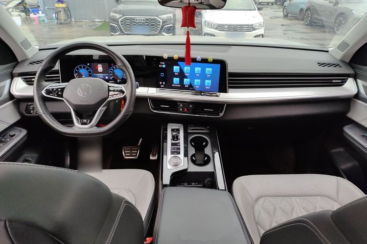 Used Volkswagen Tavendor 2023 380TSI Four-Wheel Drive R-Line Cruise Edition