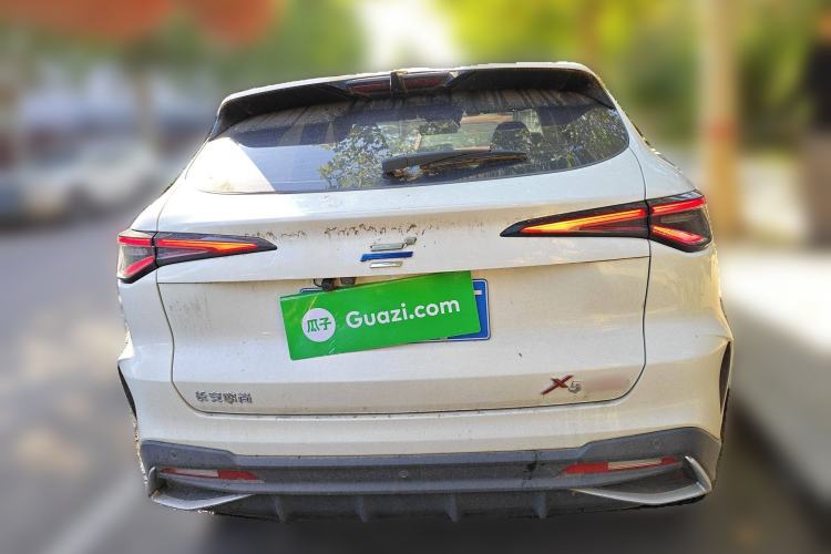 Used CHANGAN OSHAN X5 PLUS 2023 Revised Version 1.5T DCT Navigation Edition
