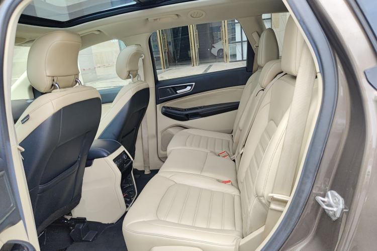 Used Ford Edge 2015 2.0T GTDi 4x4 High-Grade Model Left Rear Seat