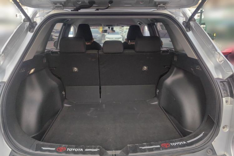 Used Toyota FRONTLANDER 2022 2.0L CVT Elite Edition Trunk