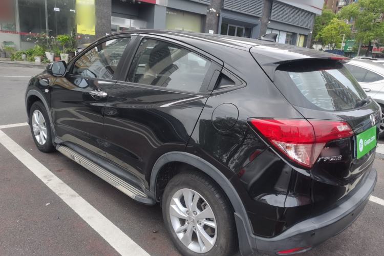 Used Honda Vezel 2016 1.8L CVT Front-Wheel Drive Pioneer Edition
