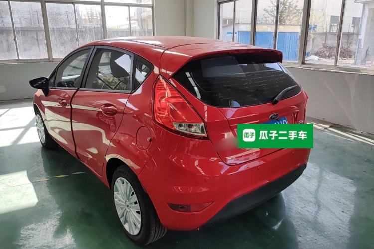 Used Ford Fiesta 2013 Hatchback 1.5L Manual Fashion Edition Exterior 2