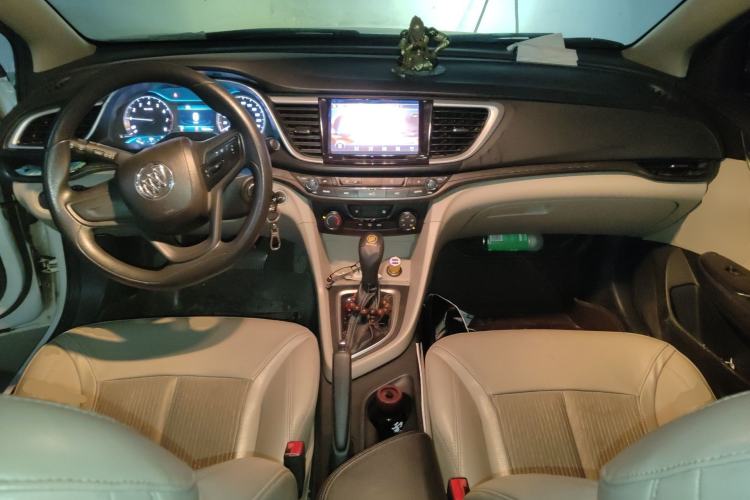 Used Buick GT 2016 15N Automatic Elite Edition Center Console