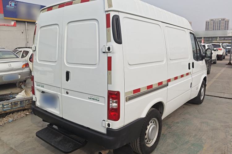 Used JMC Transit 2019 2.8T Commercial Version Short Wheelbase Mid-Roof 3-Seater China VI Standard JX493
