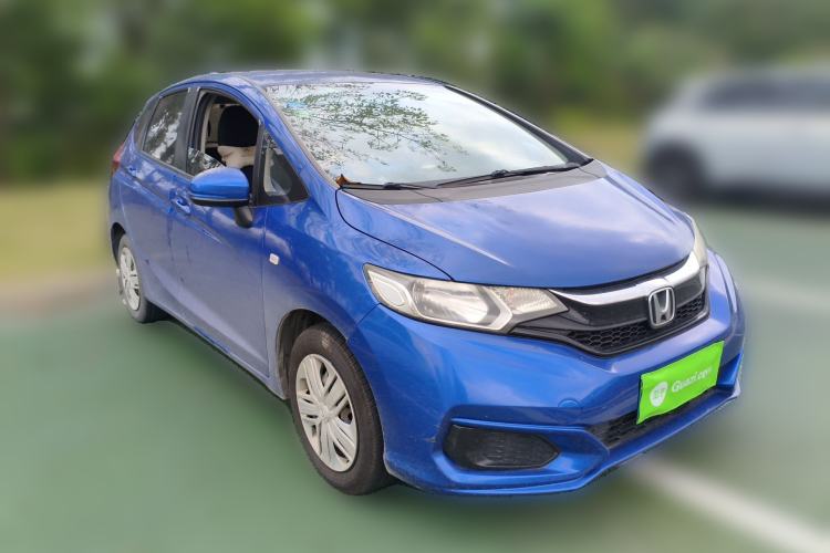 Used Honda Fit 2018 1.5L CVT Comfort Version Front Right 45 Deg