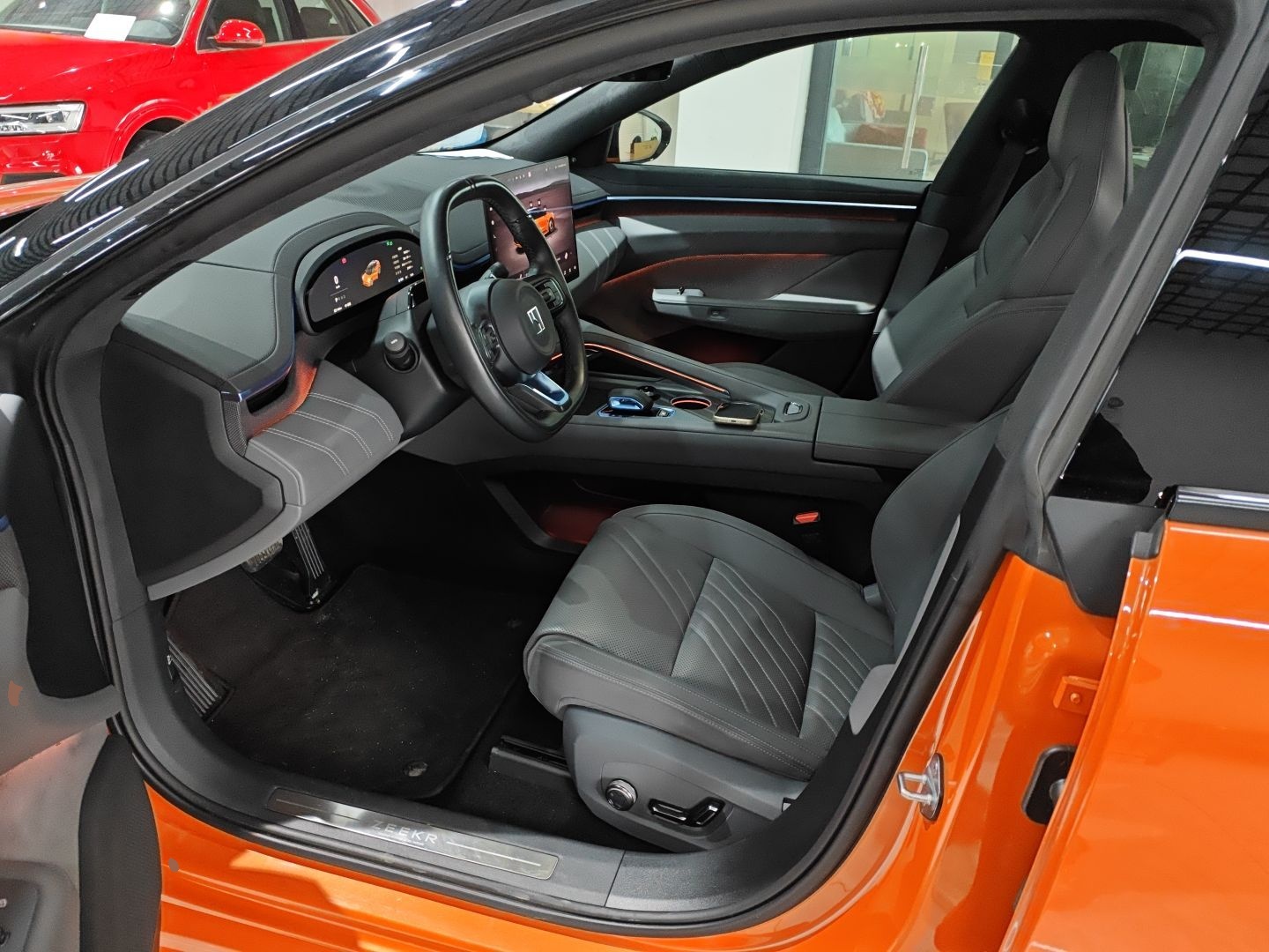 Переднее сиденье в автомобиле