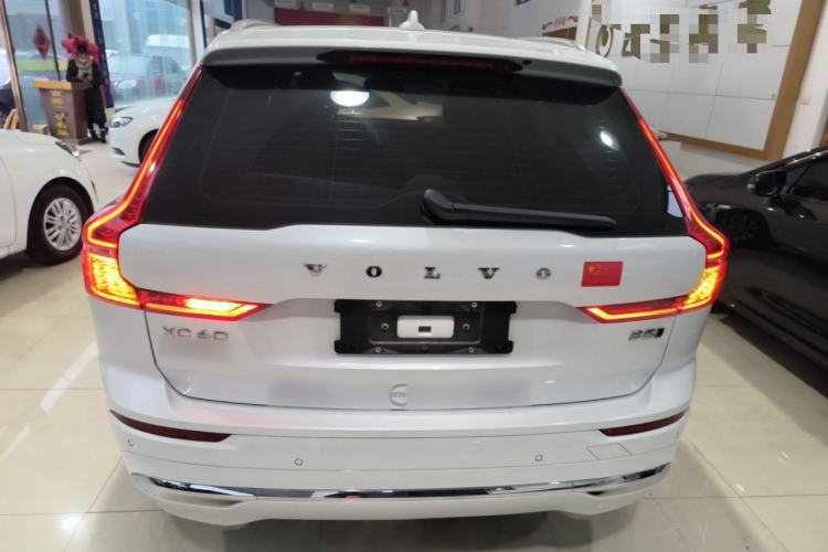 Used Volvo XC60 2024 B5 4x4 Smart Luxury Edition