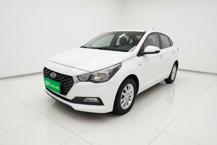 Used Hyundai Verna RV 2017 1.4L Automatic Sport Version National Emission Standard V